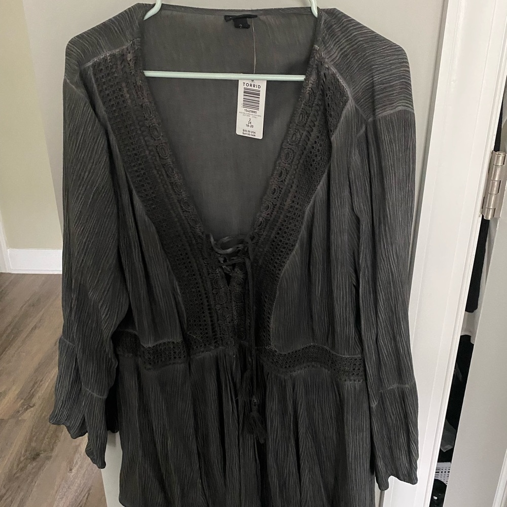 Torrid Mineral Black Crinkle Gauze Babydoll Top